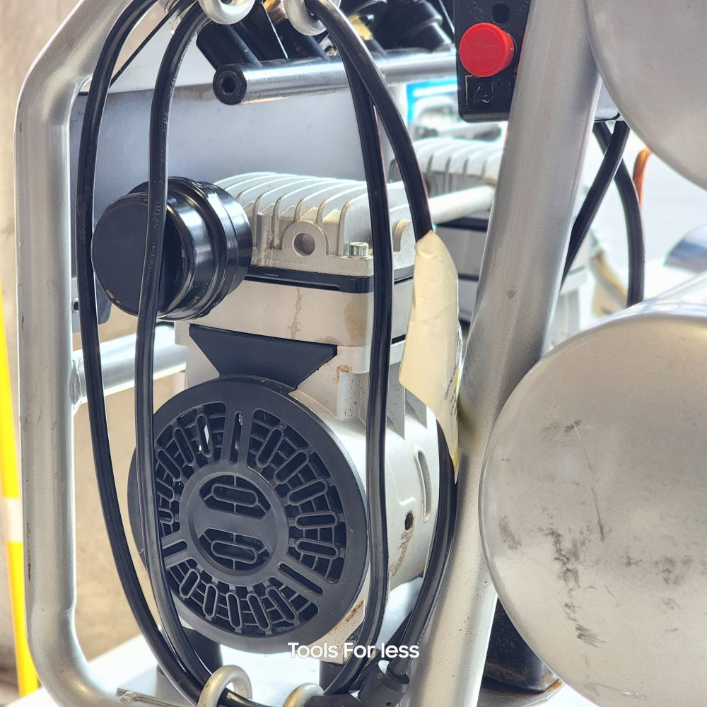 4.5 GAL. 175 PSI PORTABLE ELECTRIC QUIET AIR COMPRESSOR 4.5 GAL. 175 PSI PORTABLE ELECTRIC QUIET AIR COMPRESSOR